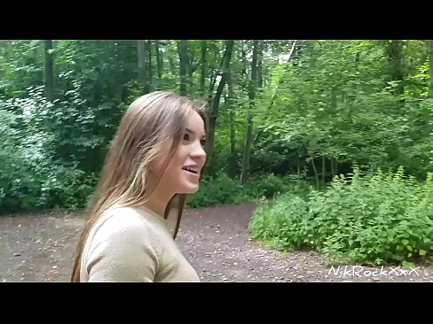 ❤️ Mi proponis al Evelina, ke ni fiku en publika loko! Ŝi diris jes. Tiam mi fikis ŝin en la azenon kaj kumis en ŝia buŝo. Tiam ŝi pisis sin. ❌ Porno ĉe porno eo.ttsex.ru ️❤